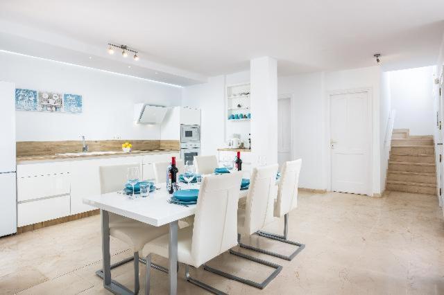 Casa Virgo Villa Costa Adeje  ภายนอก รูปภาพ